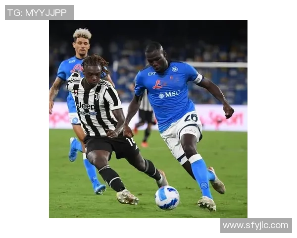 中超精彩对决皇马与那不勒斯战成平局逆转瞬间引发全场欢呼 中超精彩对决皇马与那不勒斯战成平局逆转瞬间引发全场欢呼