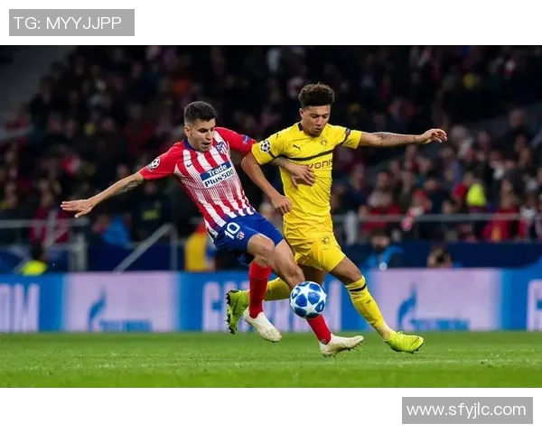 欧联杯精彩对决那不勒斯大胜多特蒙德红牌事件引发全场热议