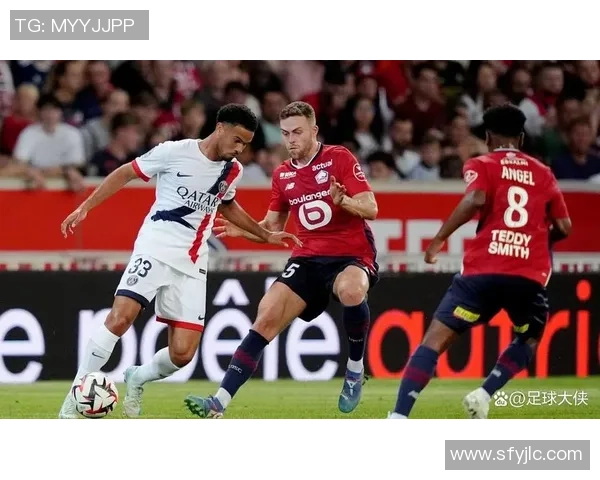 西甲激战巴黎圣日耳曼狂胜AC米兰四球绝杀瞬间引发全场狂欢解析